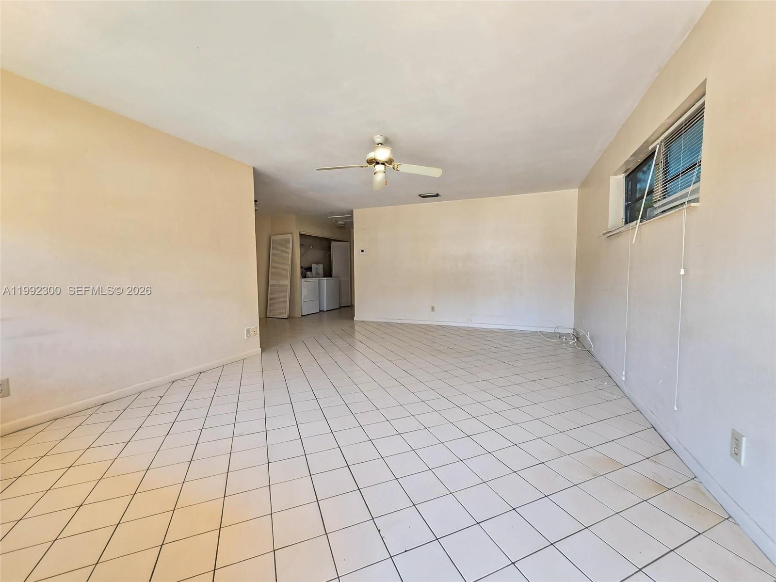   /  1819 кв.футов $ 2026-03-31 0 Фото