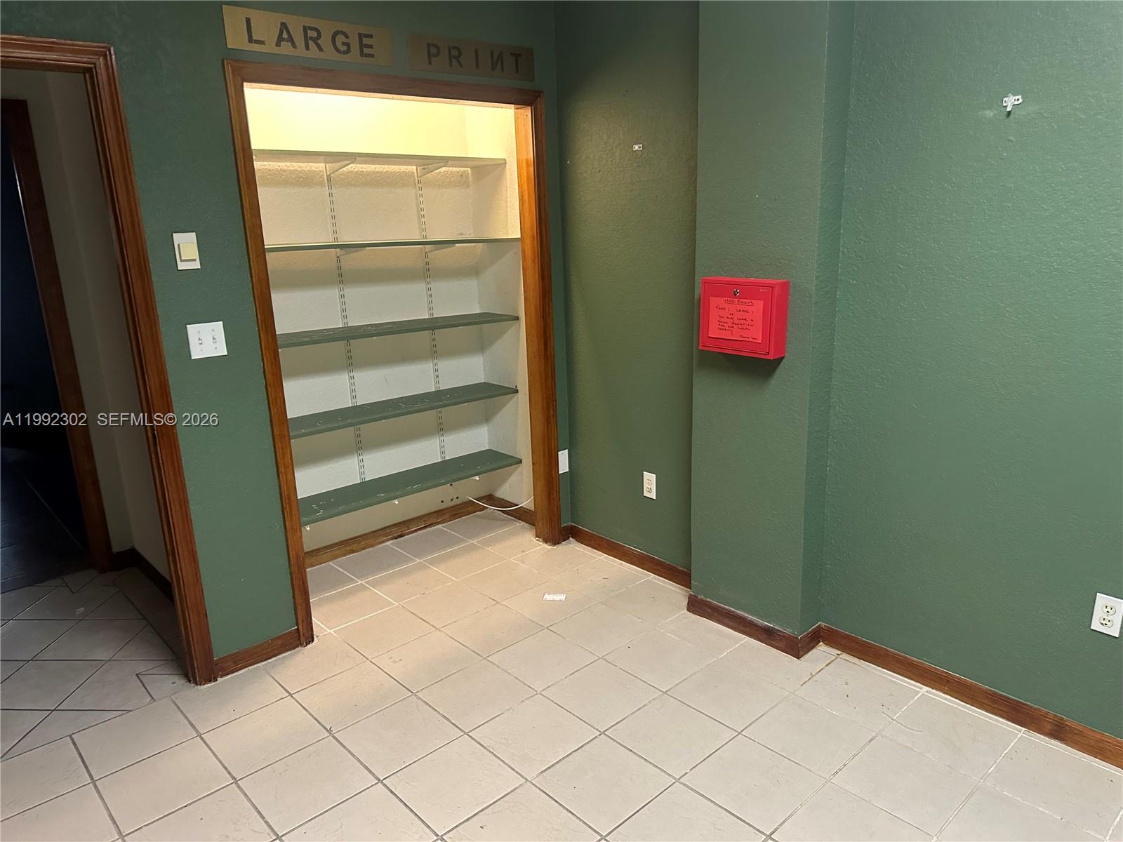   /   sq. ft. $ 2026-03-31 0 foto