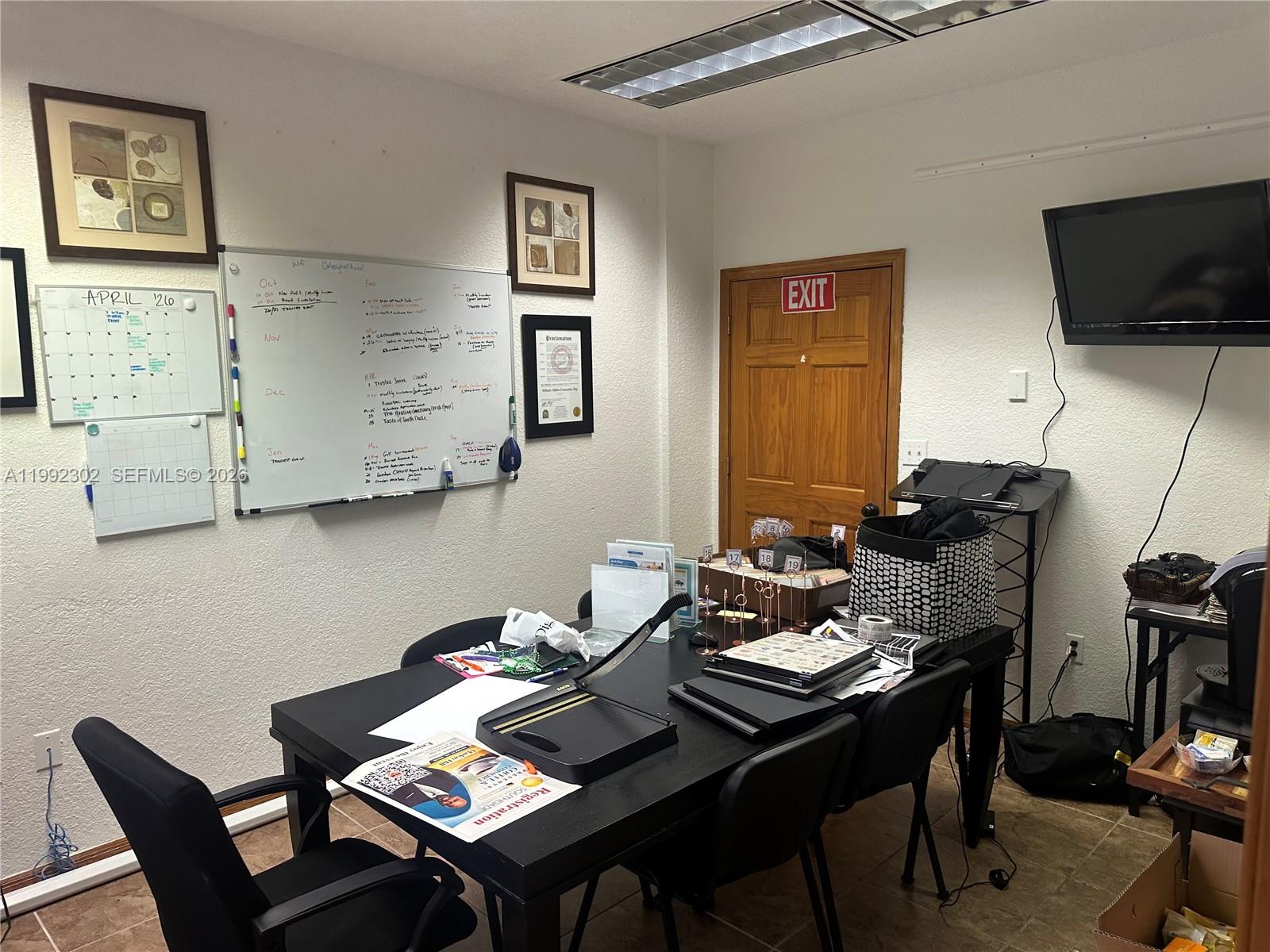   /   sq. ft. $ 2026-03-31 0 foto