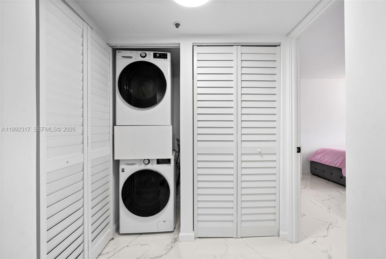 2112 2 / 2 1507 sq. ft. $ 2026-03-31 0 Photo