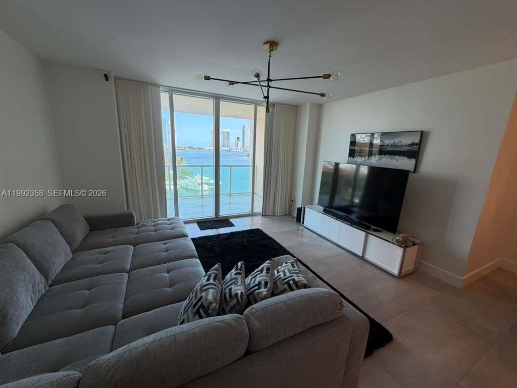 Photo of 3330 190th St  #710, Aventura, Florida, 33180 - 