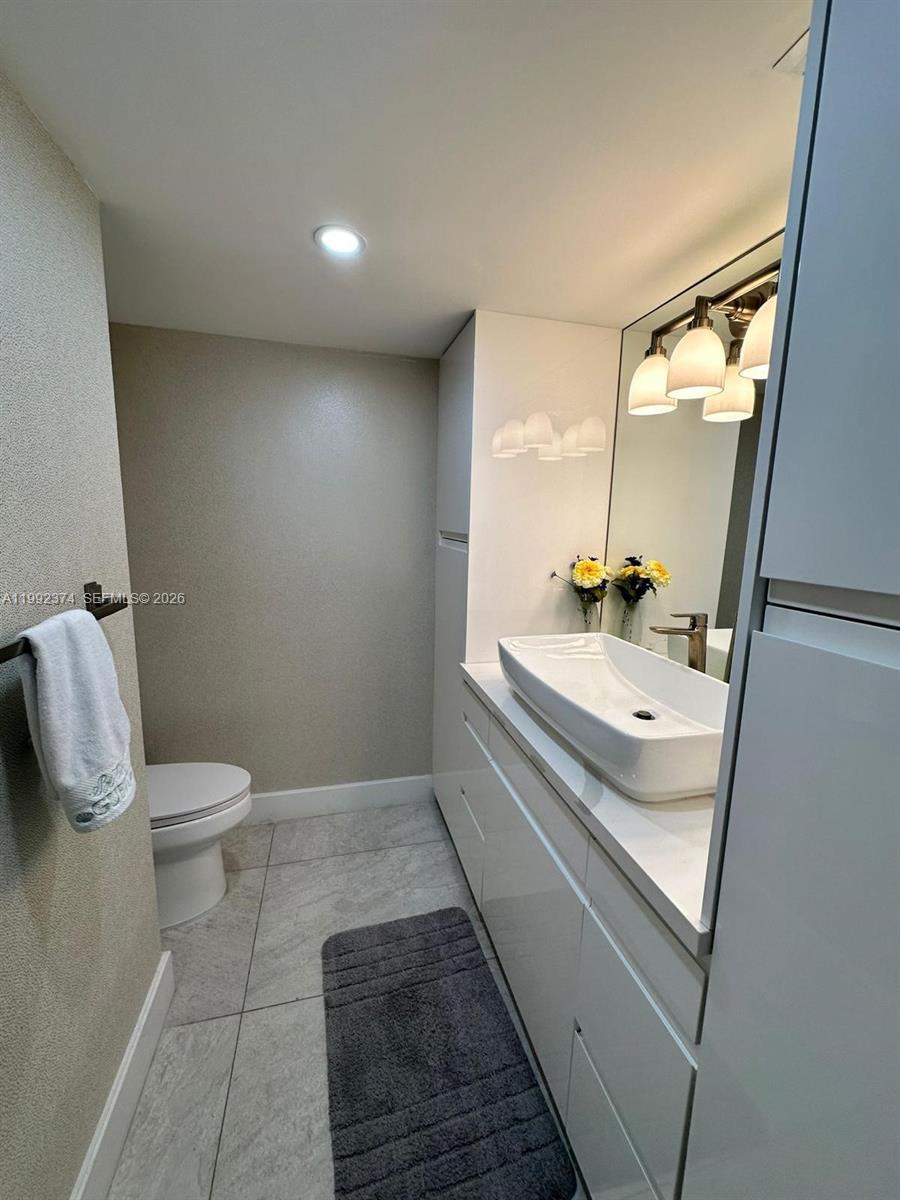 Photo of 2751 Ocean Dr  #508S, Hollywood, Florida, 33019 - 