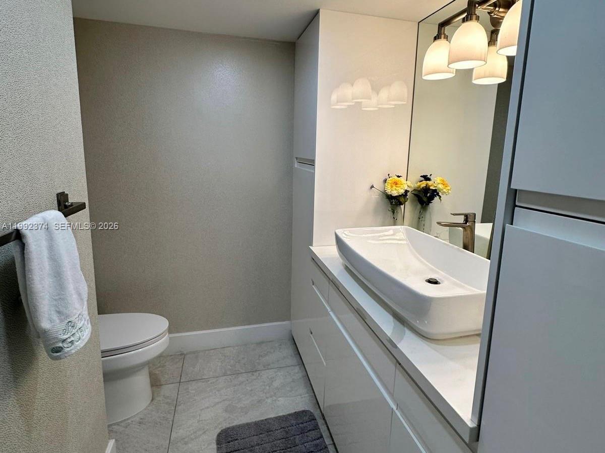 Photo of 2751 Ocean Dr  #508S, Hollywood, Florida, 33019 - 