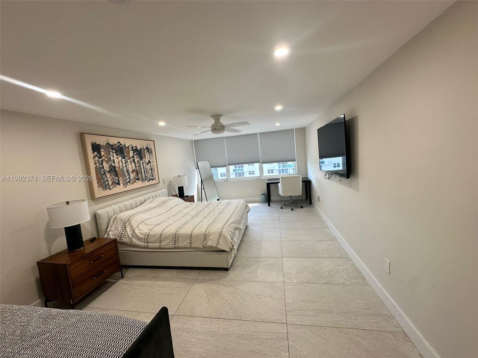 Photo of 2751 Ocean Dr  #508S, Hollywood, Florida, 33019 - 