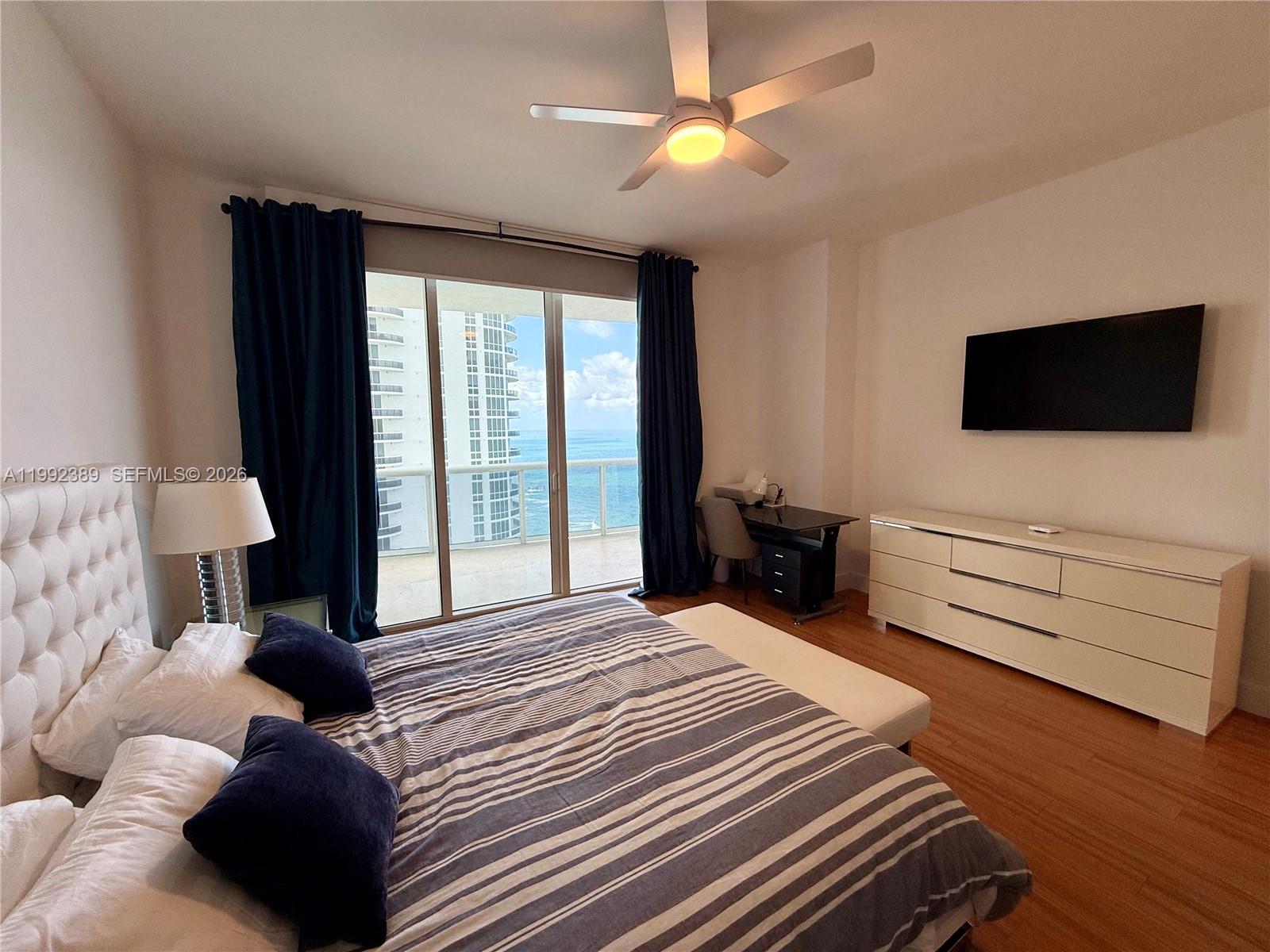 See details 2802 3 / 4 1979 sq. ft. $ 2026-05-27 0 Photo
