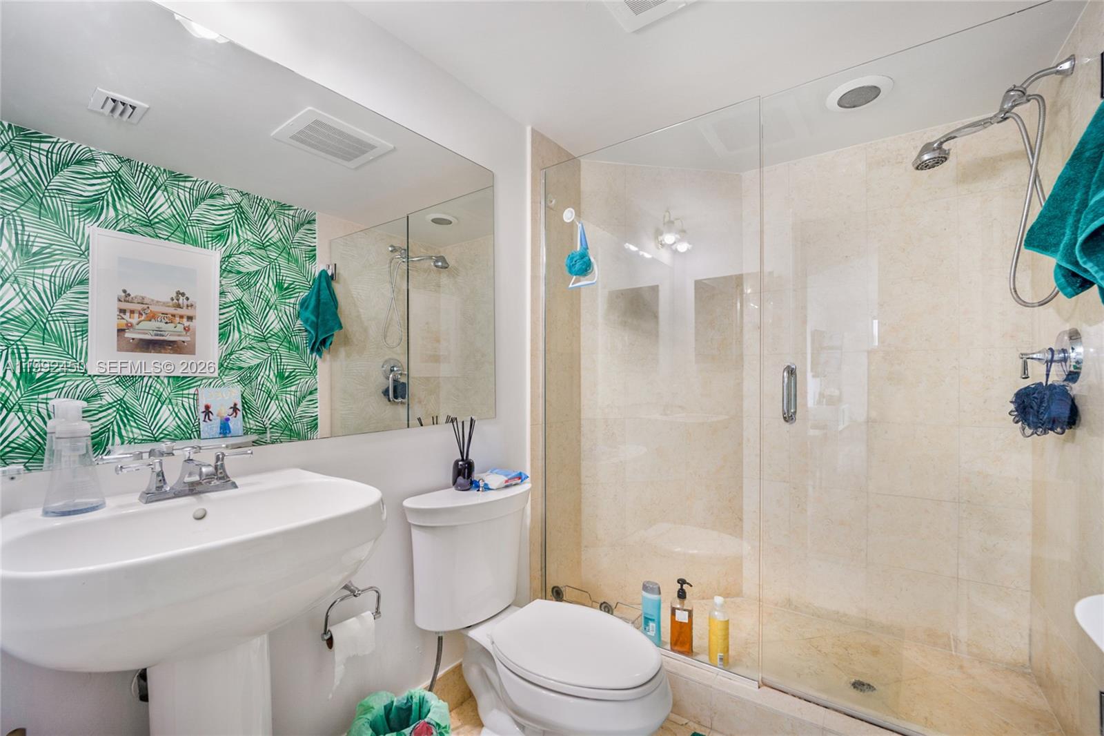 Photo of 20000 Country Club Dr  #1211, Aventura, Florida, 33180 - Third Bathroom