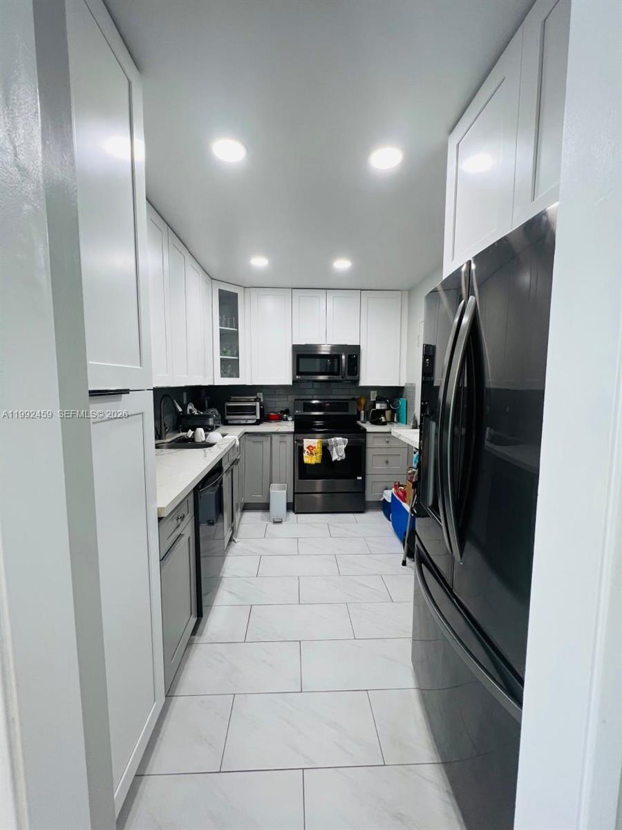 Photo of 400 Kings Point Dr  #1504, Sunny Isles Beach, Florida, 33160 - 