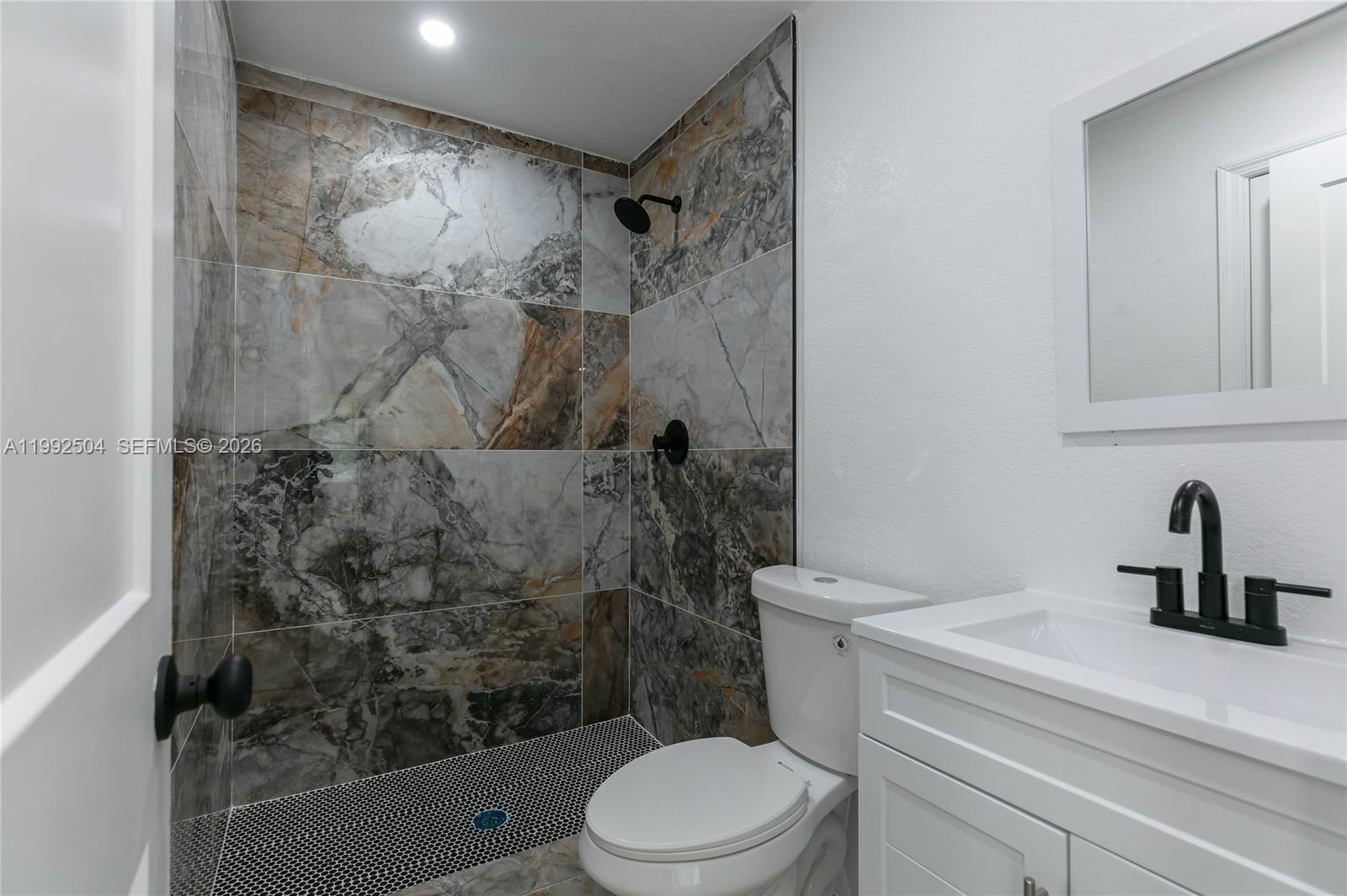 Ver detalles / 1898 sq. ft. $ 2026-03-31 0 foto