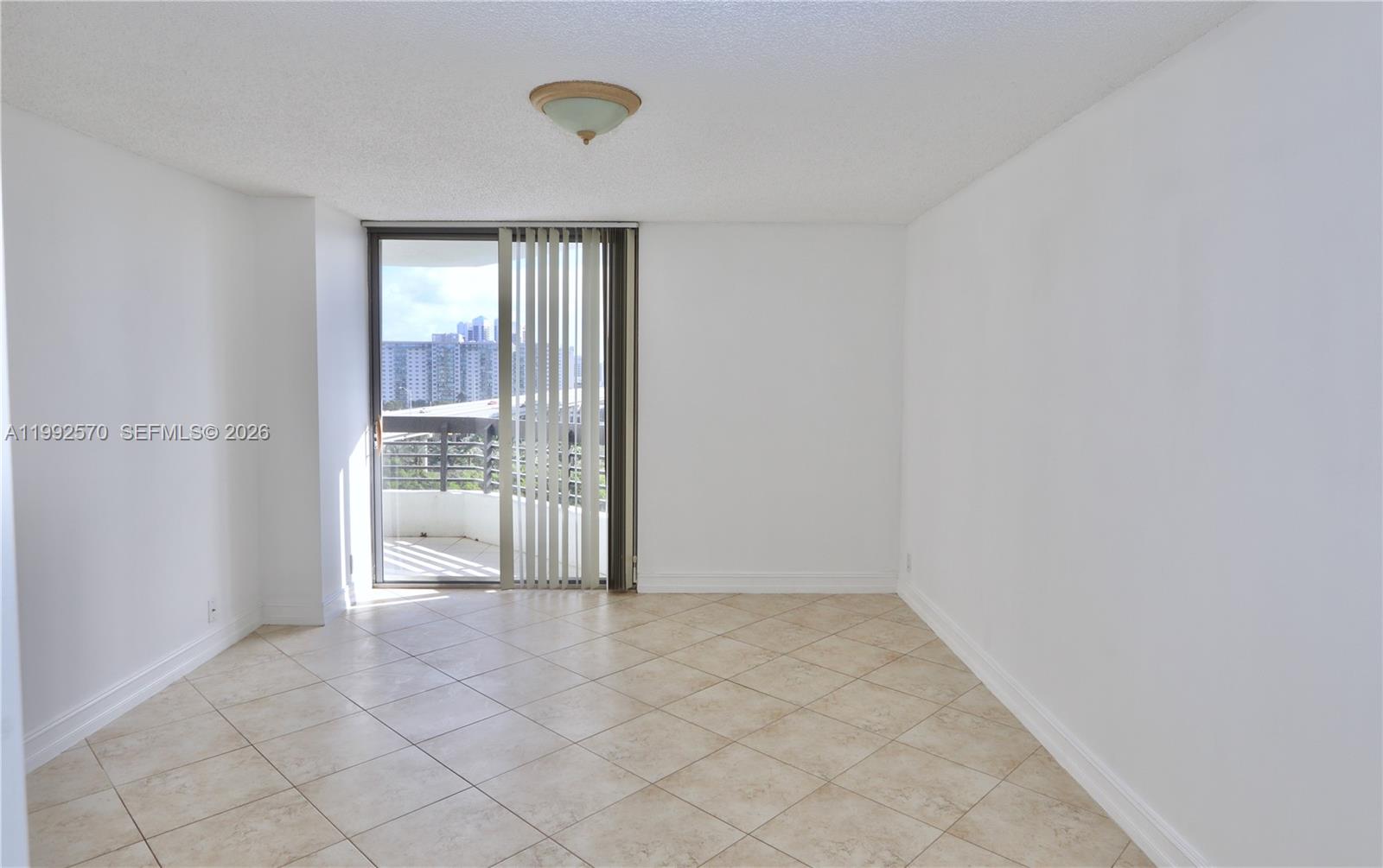 Photo of 3500 Mystic Pointe Dr  #1207, Aventura, Florida, 33180 - 