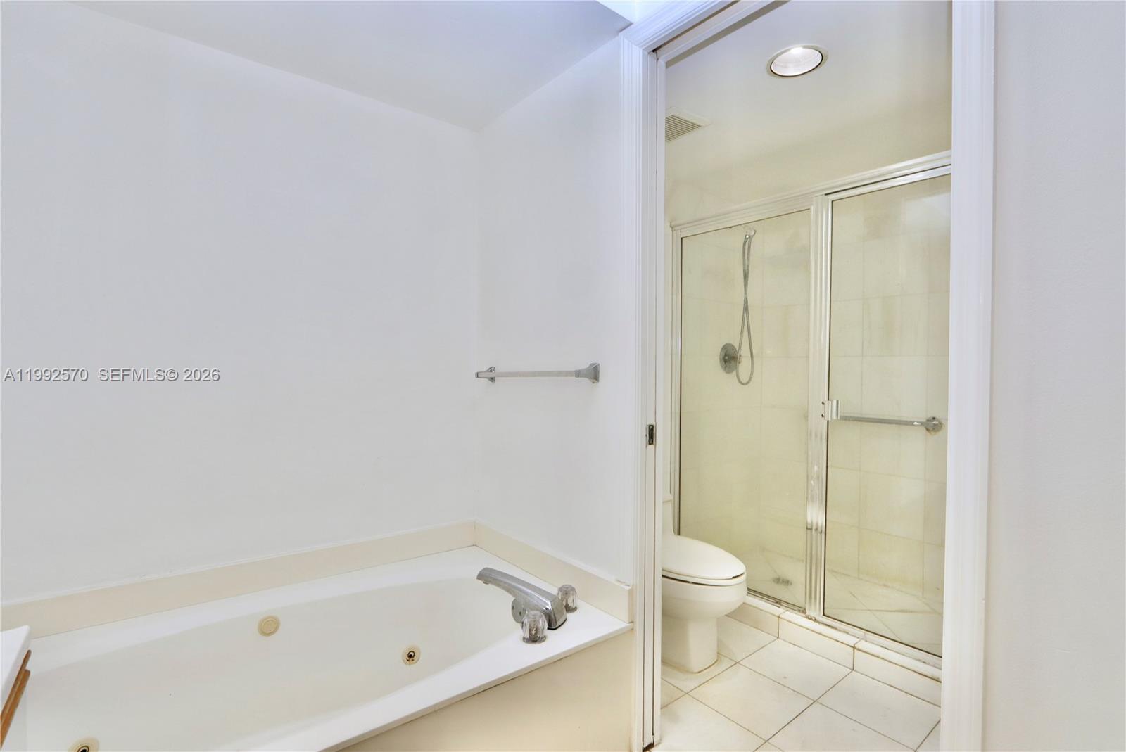 Photo of 3500 Mystic Pointe Dr  #1207, Aventura, Florida, 33180 - 