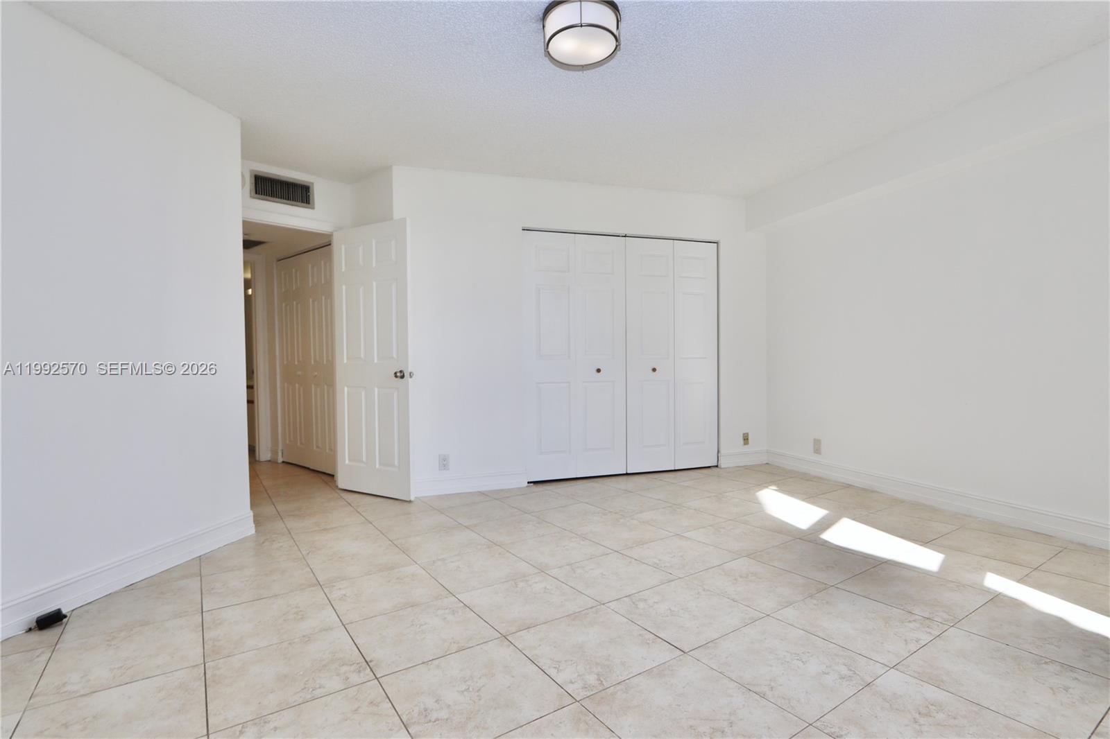 Photo of 3500 Mystic Pointe Dr  #1207, Aventura, Florida, 33180 - 