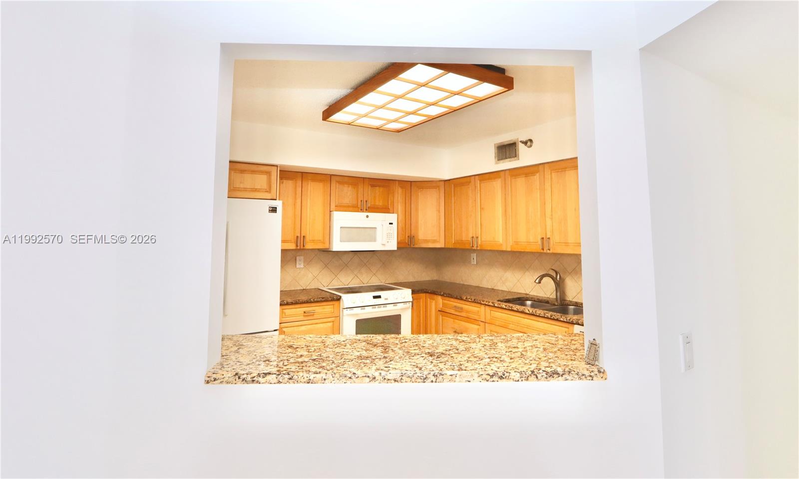 Photo of 3500 Mystic Pointe Dr  #1207, Aventura, Florida, 33180 - 