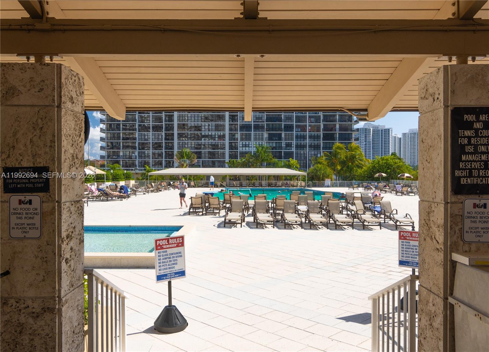 9F 2 / 2 1275 sq. ft. $ 2026-03-31 0 foto