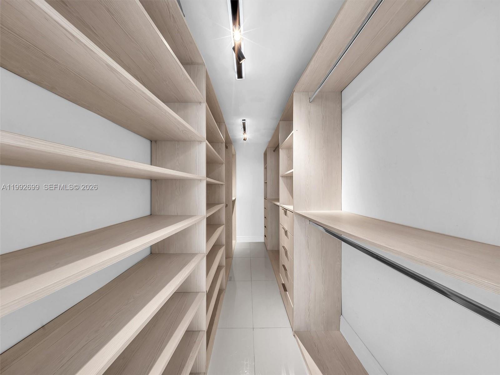 2004 2 / 2 1856 sq. ft. $ 2026-03-31 0 Photo