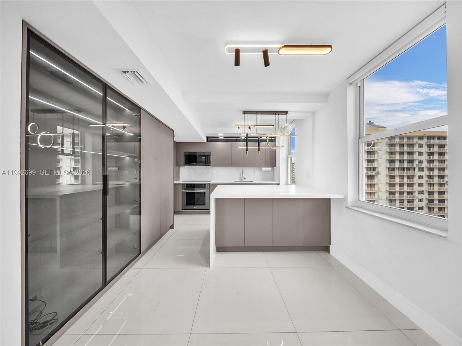 2004 2 / 2 1856 sq. ft. $ 2026-03-31 0 Photo