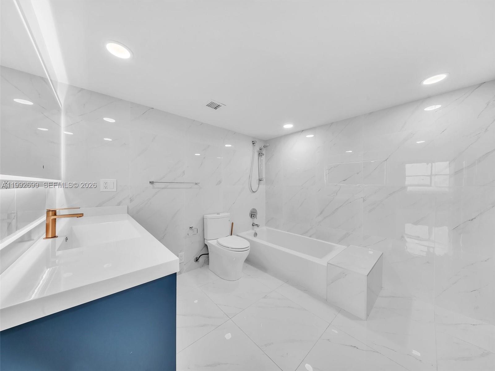 2004 2 / 2 1856 sq. ft. $ 2026-03-31 0 Photo