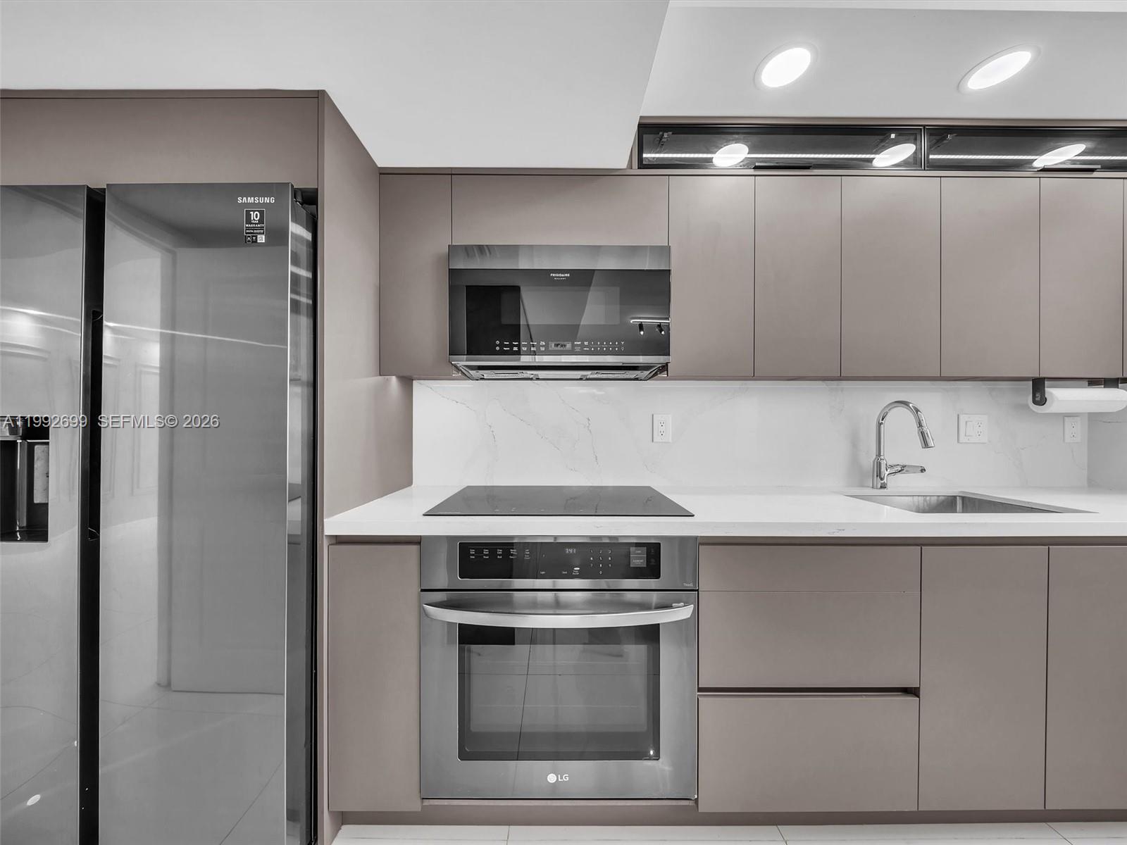 2004 2 / 2 1856 sq. ft. $ 2026-03-31 0 Photo