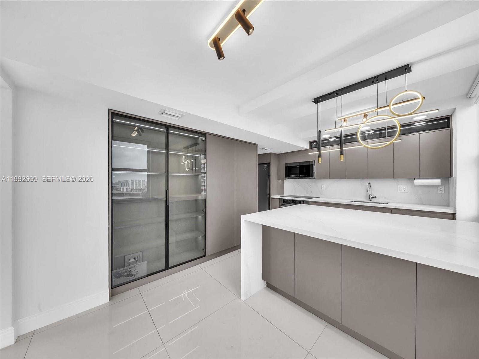 2004 2 / 2 1856 sq. ft. $ 2026-03-31 0 Photo