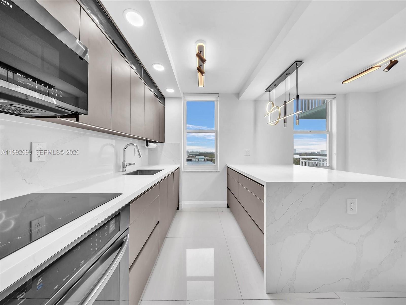 2004 2 / 2 1856 sq. ft. $ 2026-03-31 0 Photo