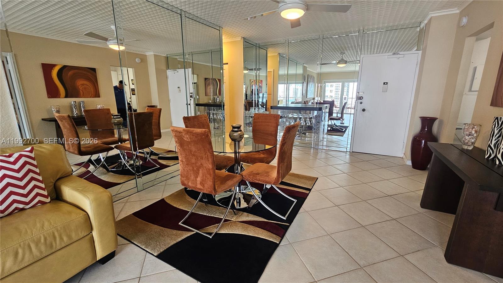 15K 1 / 2 870 кв.футов $ 2026-03-31 0 Фото