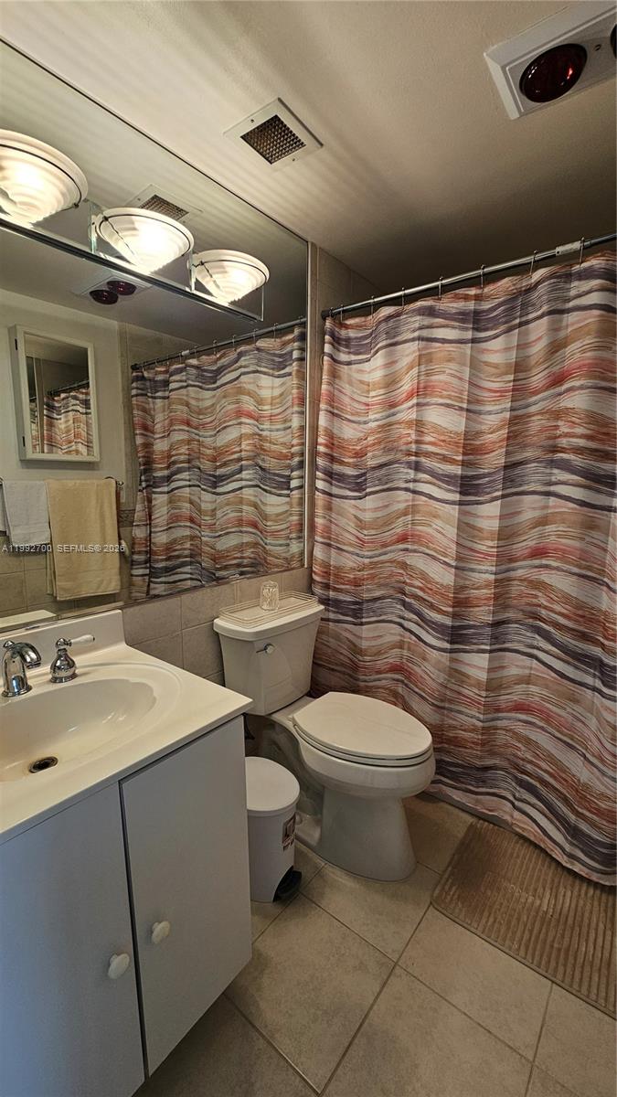 15K 1 / 2 870 кв.футов $ 2026-03-31 0 Фото