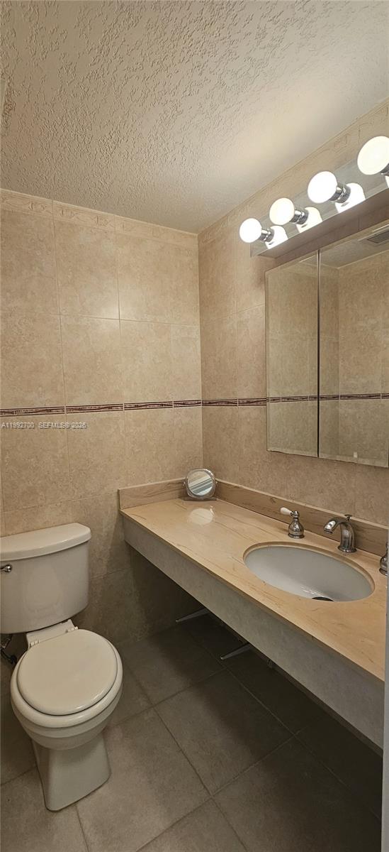 15K 1 / 2 870 кв.футов $ 2026-03-31 0 Фото