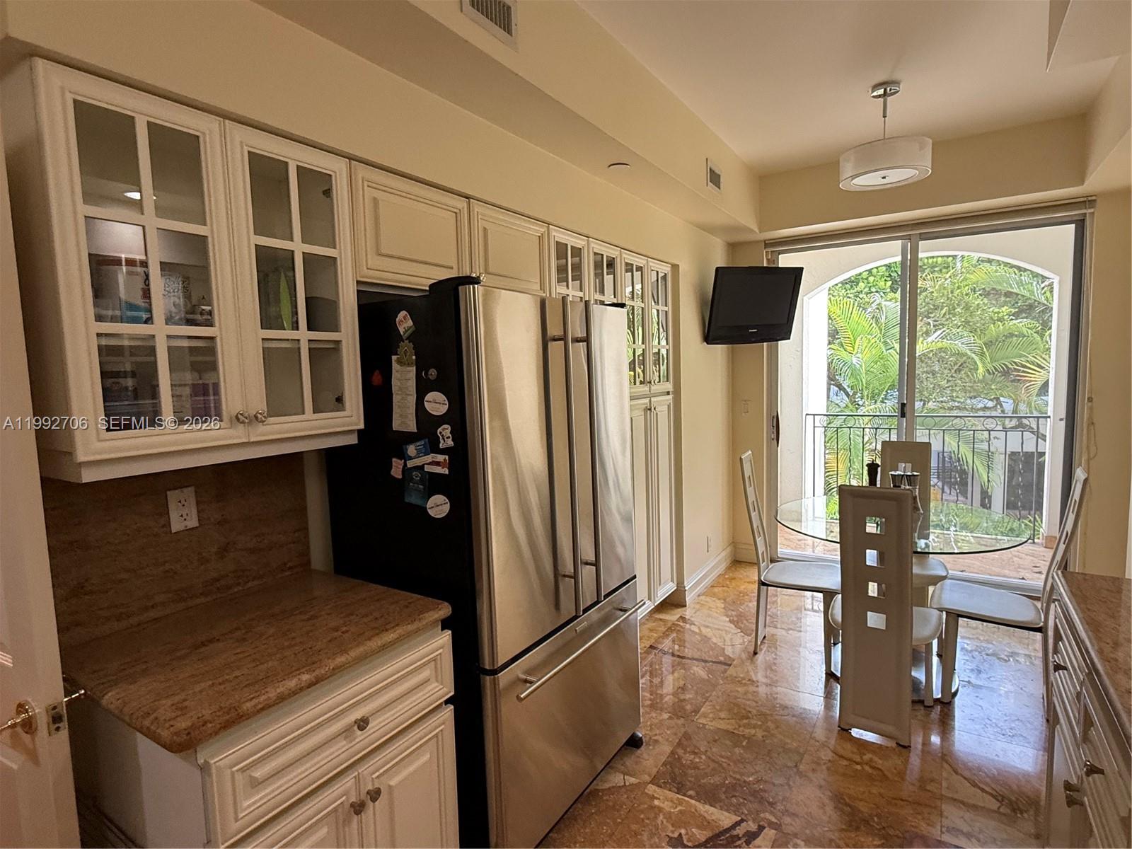 See details C203 2 / 2 1945 sq. ft. $ 2026-03-31 0 Photo