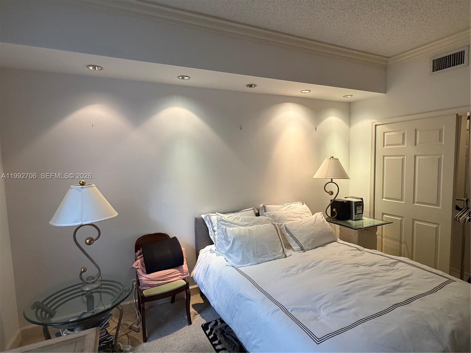See details C203 2 / 2 1945 sq. ft. $ 2026-03-31 0 Photo