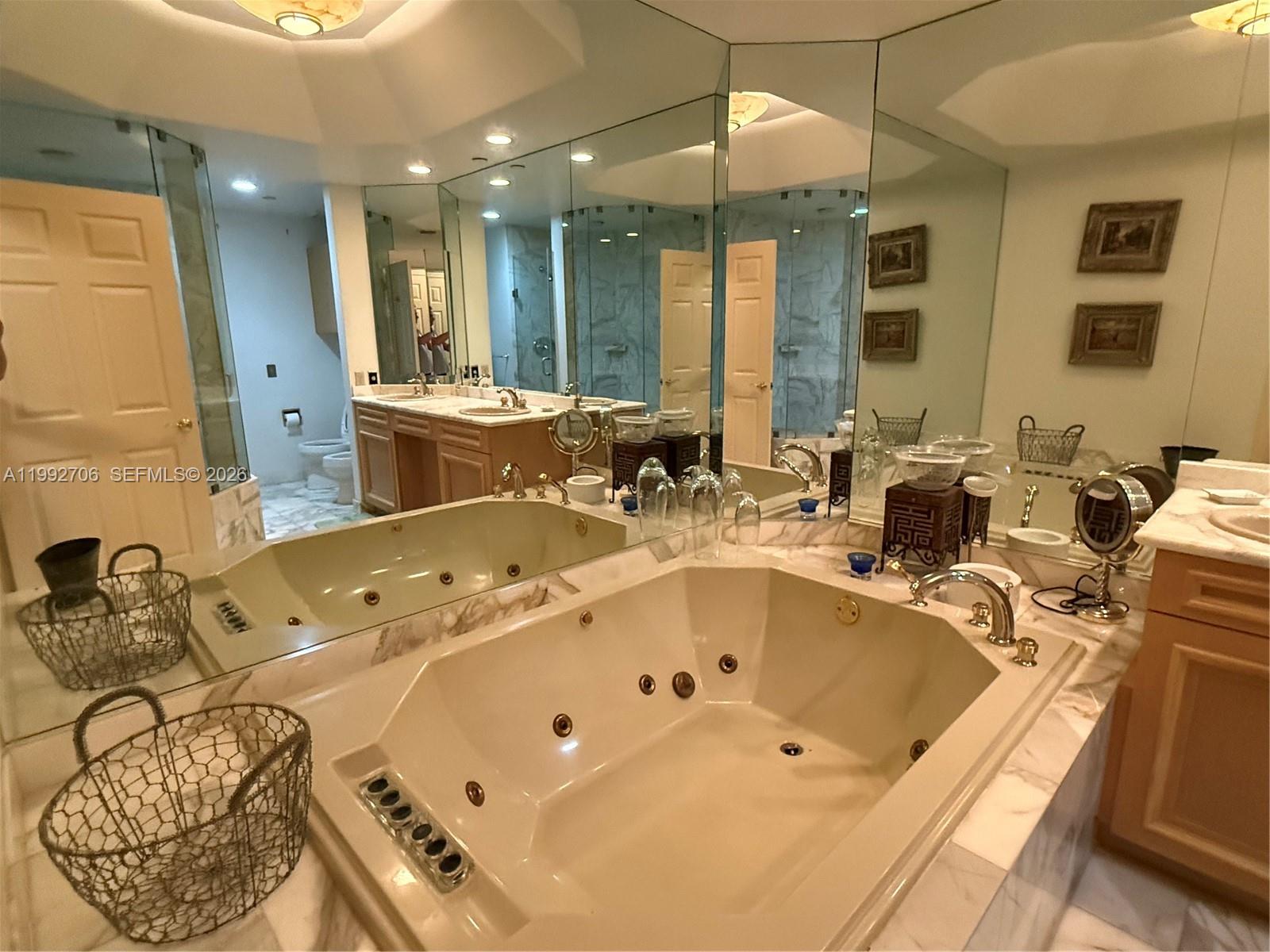 See details C203 2 / 2 1945 sq. ft. $ 2026-03-31 0 Photo