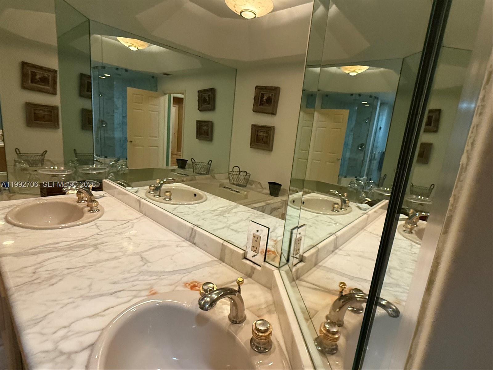 See details C203 2 / 2 1945 sq. ft. $ 2026-03-31 0 Photo
