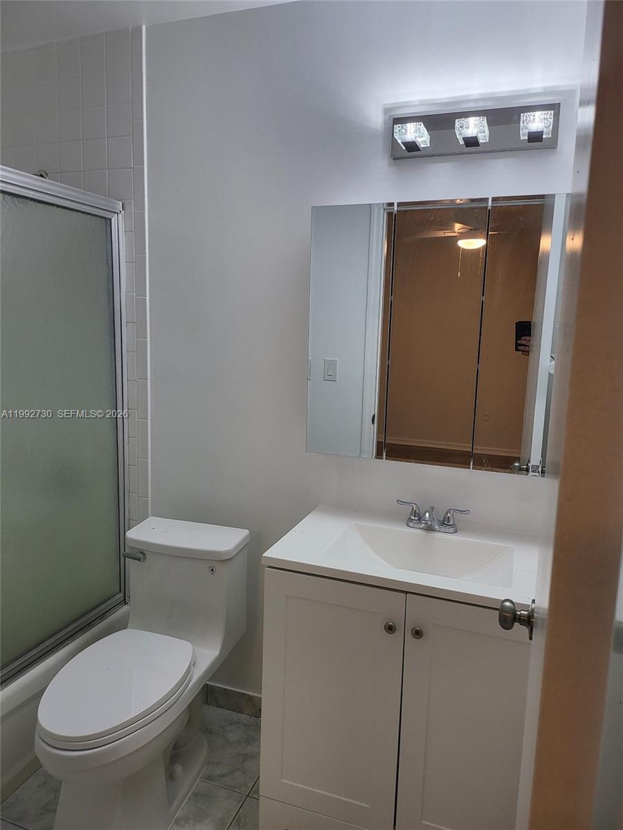   /   sq. ft. $ 2026-03-31 0 Photo