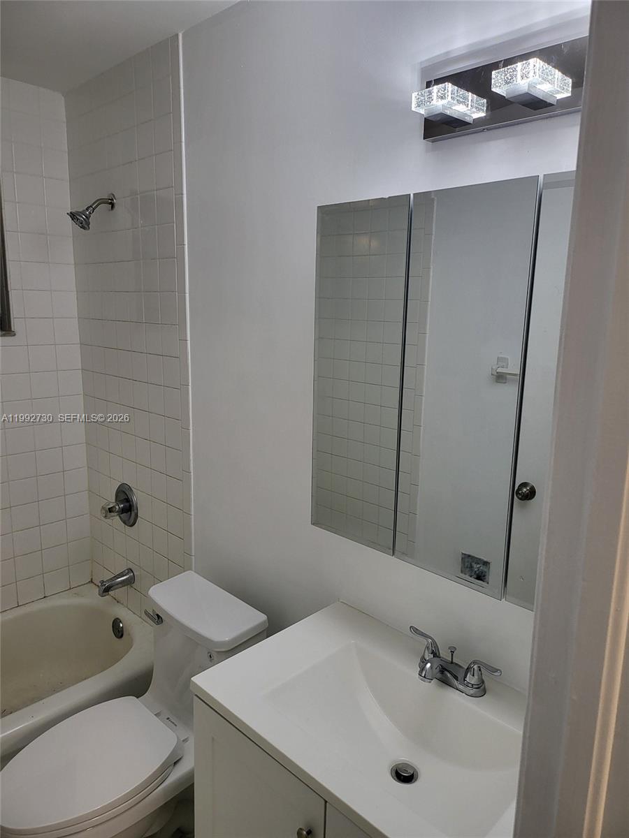   /   sq. ft. $ 2026-03-31 0 Photo