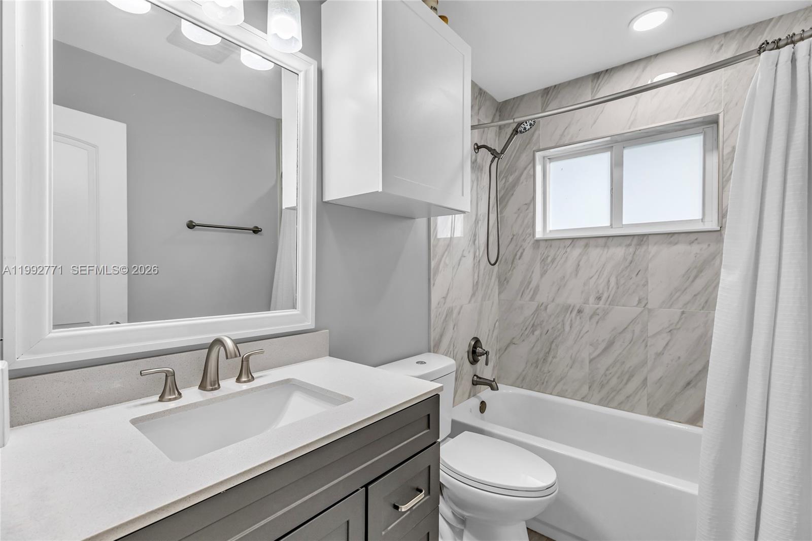 819 2 / 2 1164 sq. ft. $ 2026-03-31 0 Photo