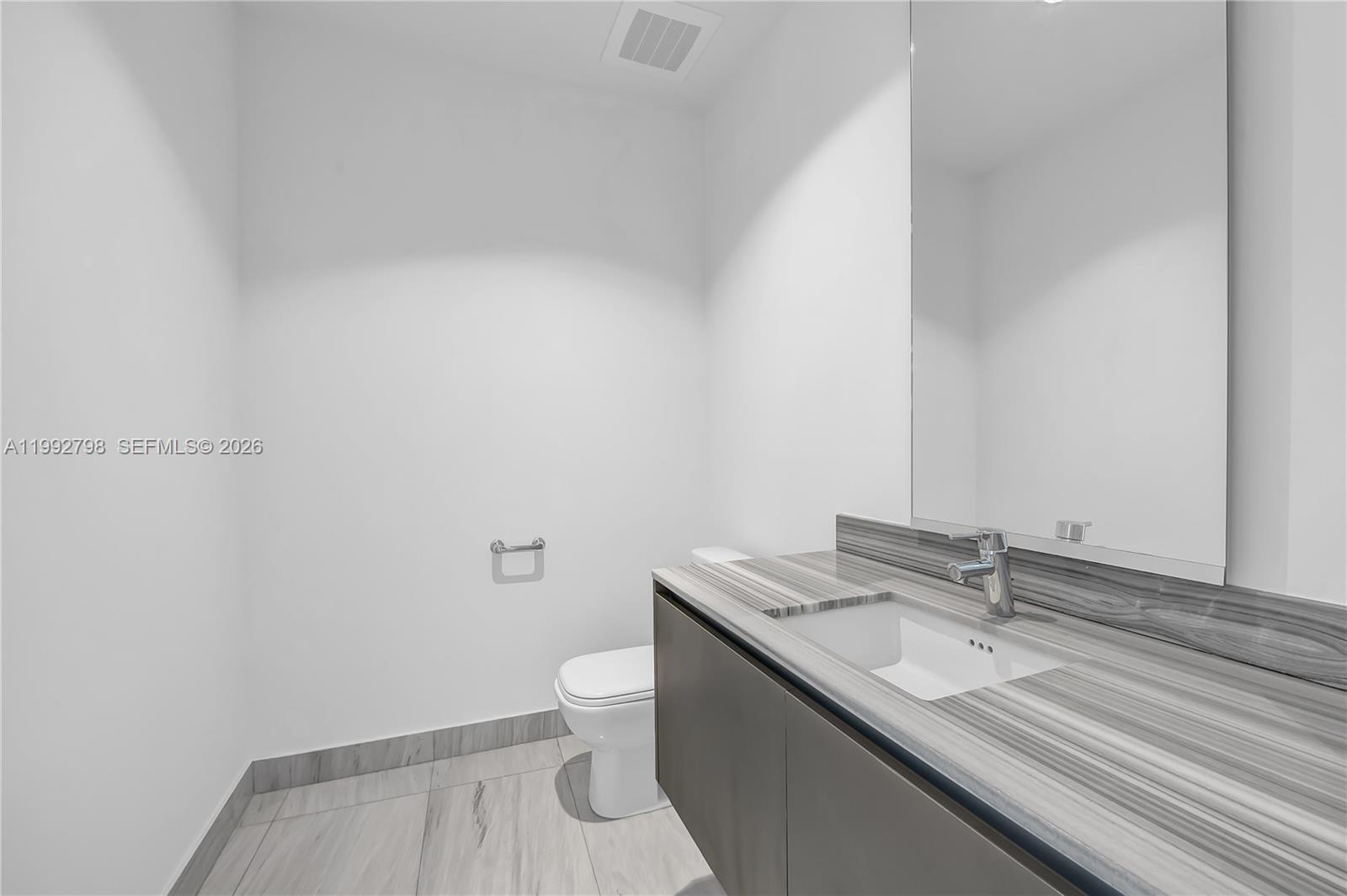 Photo of 3300 188th St  #615, Aventura, Florida, 33180 - 