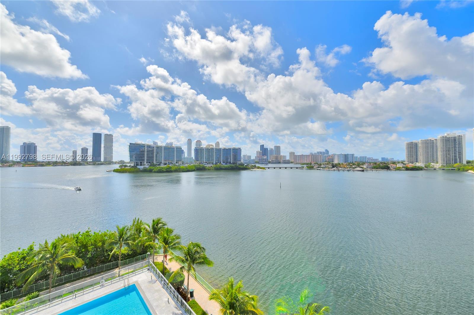 Photo of 3300 188th St  #615, Aventura, Florida, 33180 - 