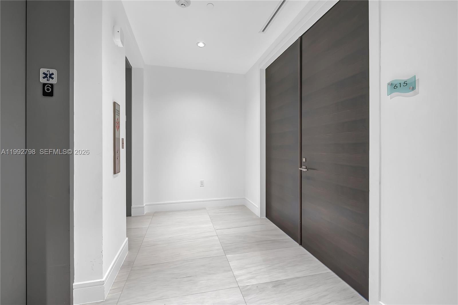 Photo of 3300 188th St  #615, Aventura, Florida, 33180 - 