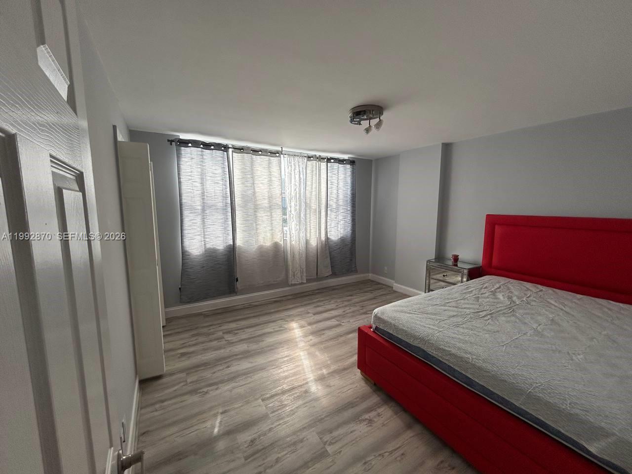 Photo of 3161 Ocean Dr  #1109, Hallandale Beach, Florida, 33009 - 