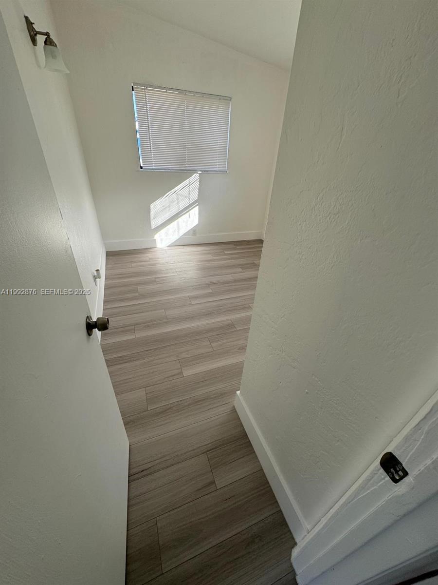   /  1200 sq. ft. $ 2026-04-01 0 Photo