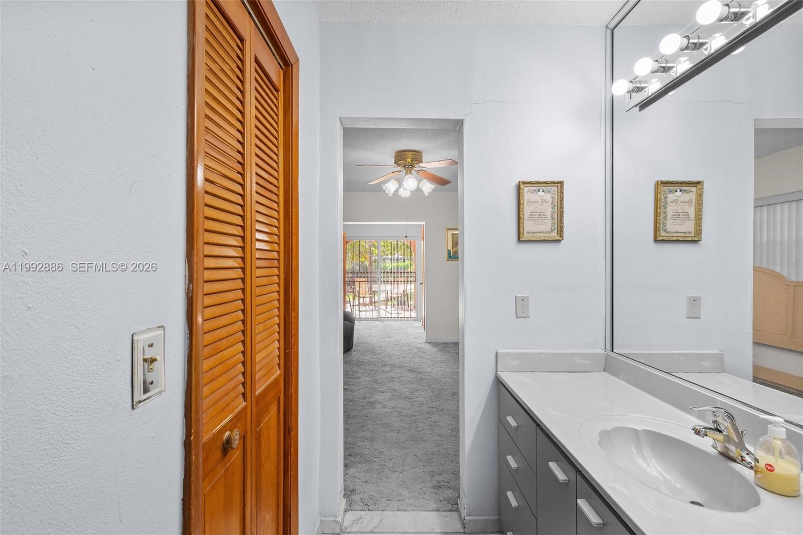   /  1692 sq. ft. $ 2026-04-01 0 Photo