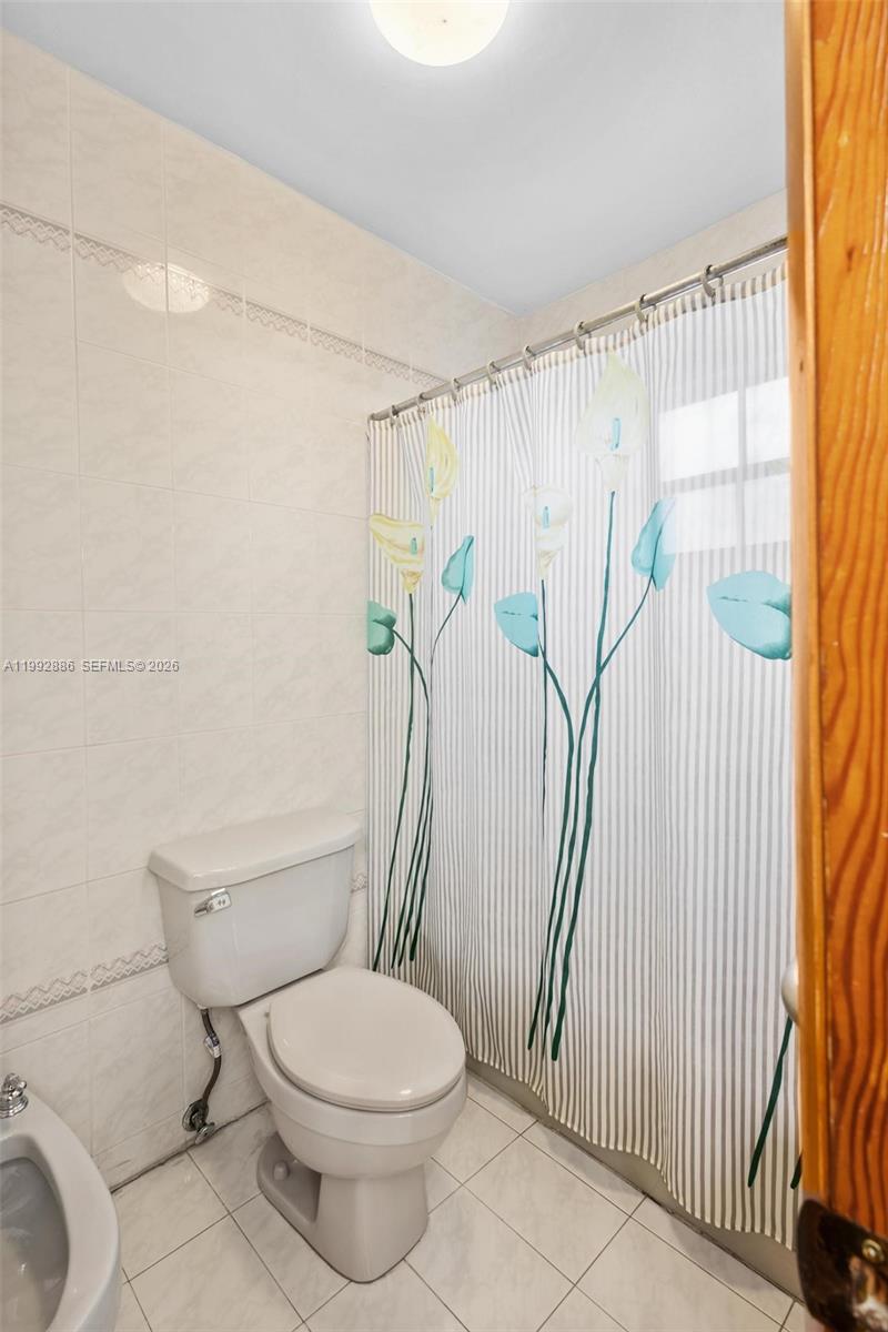   /  1692 sq. ft. $ 2026-04-01 0 Photo