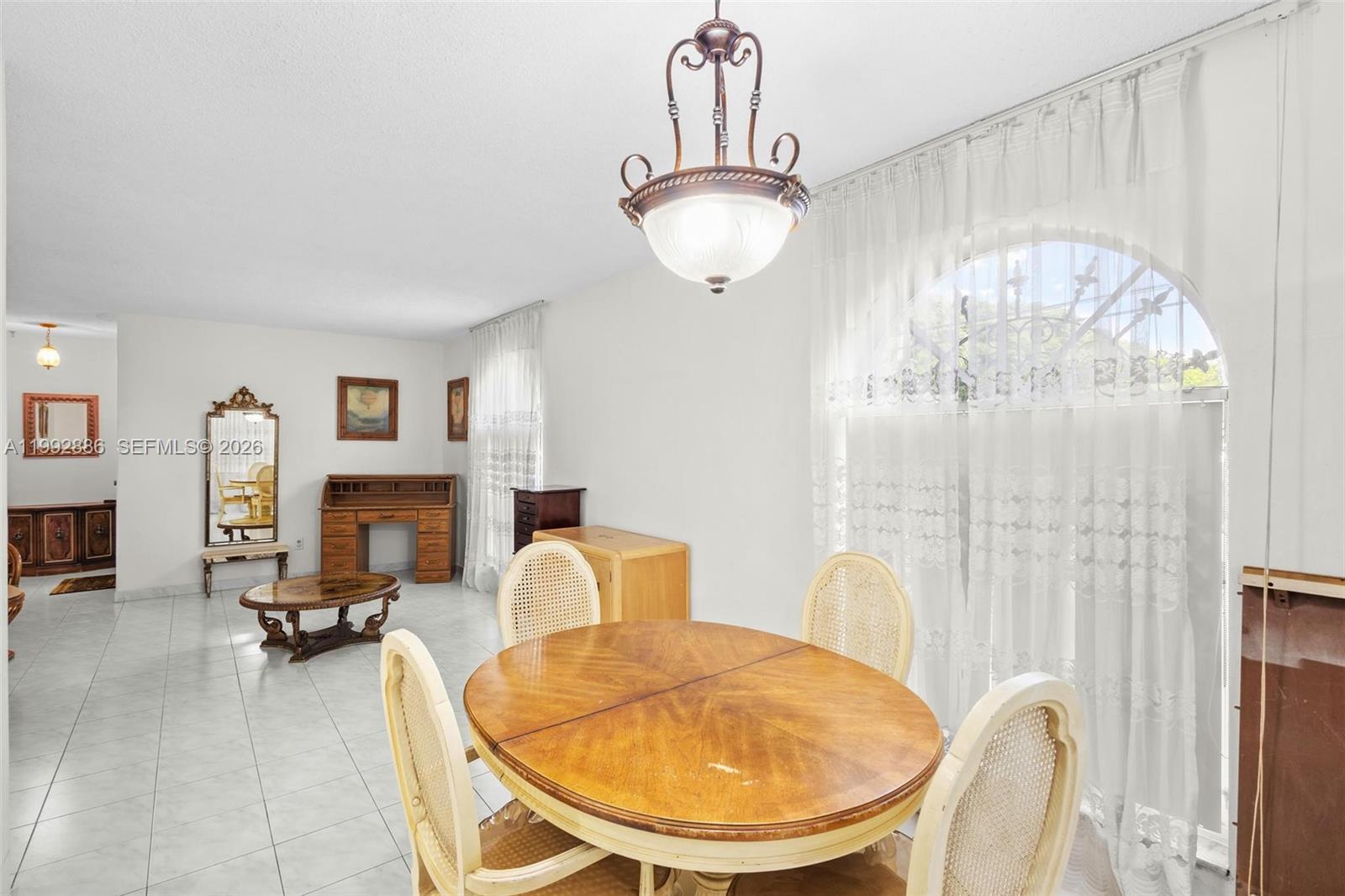   /  1692 sq. ft. $ 2026-04-01 0 Photo