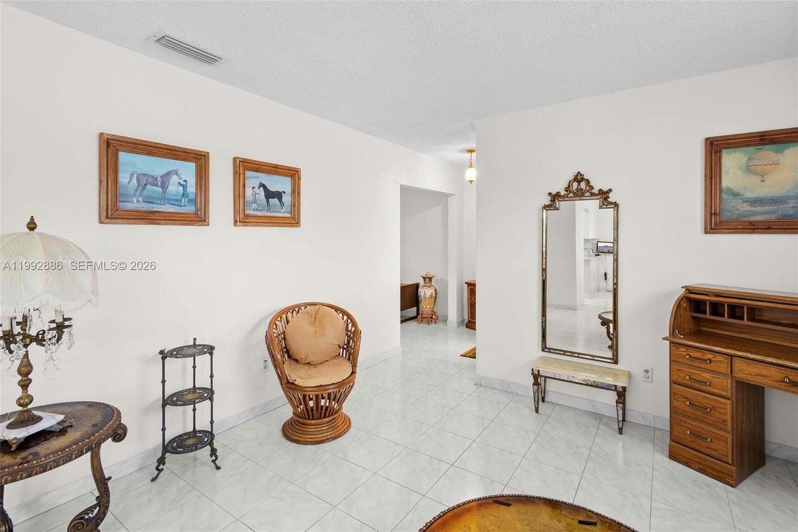   /  1692 sq. ft. $ 2026-04-01 0 Photo