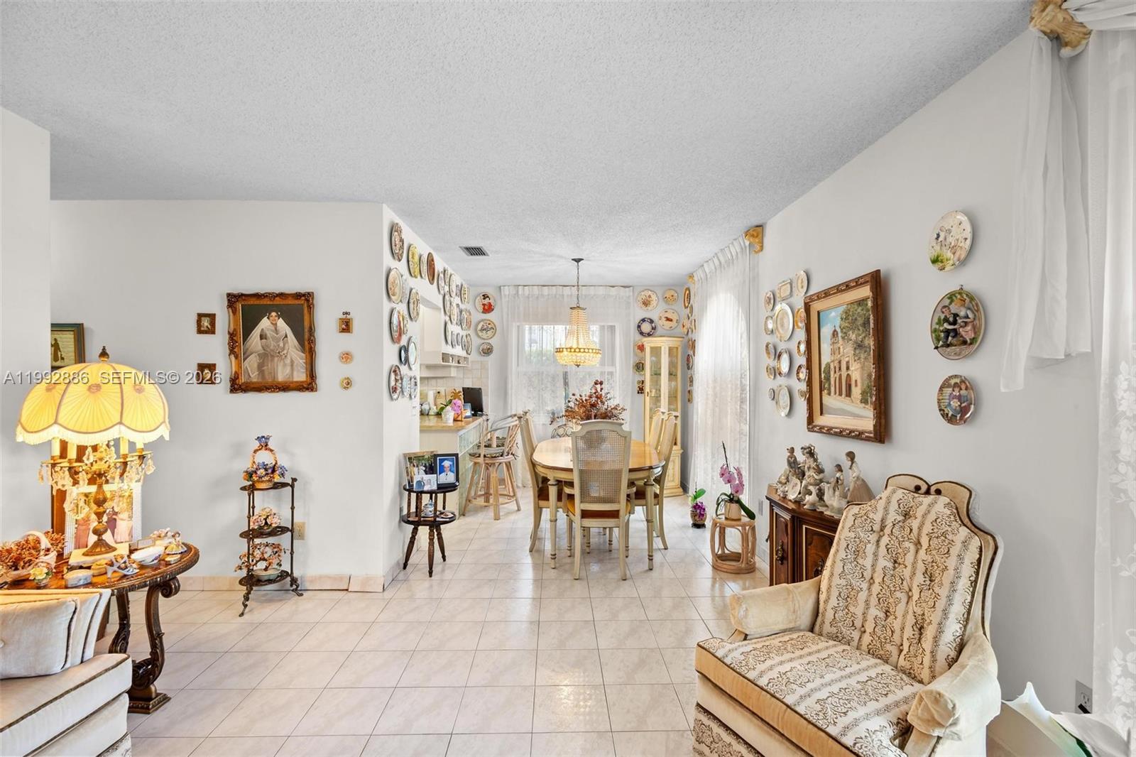   /  1692 sq. ft. $ 2026-04-01 0 Photo