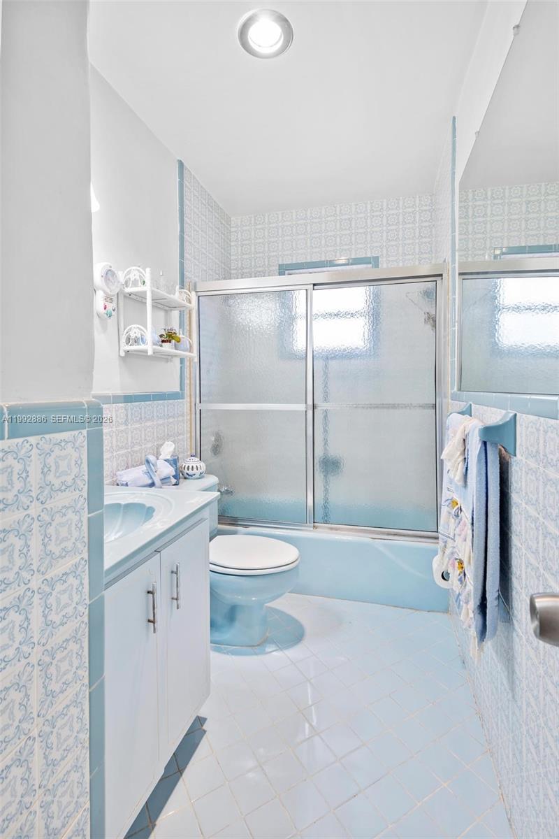   /  1692 sq. ft. $ 2026-04-01 0 Photo