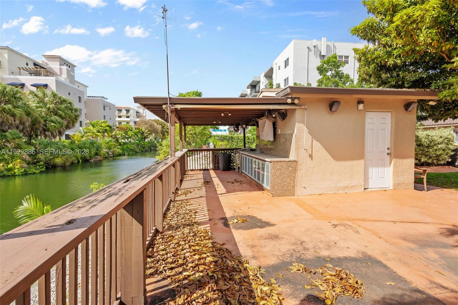   /  1692 sq. ft. $ 2026-04-01 0 Photo