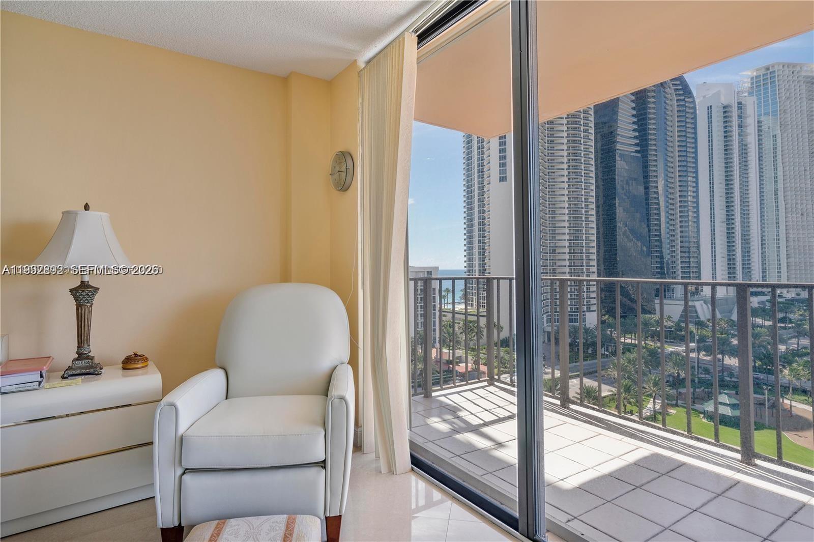 1403 2 / 2 1232 sq. ft. $ 2026-04-01 0 Photo