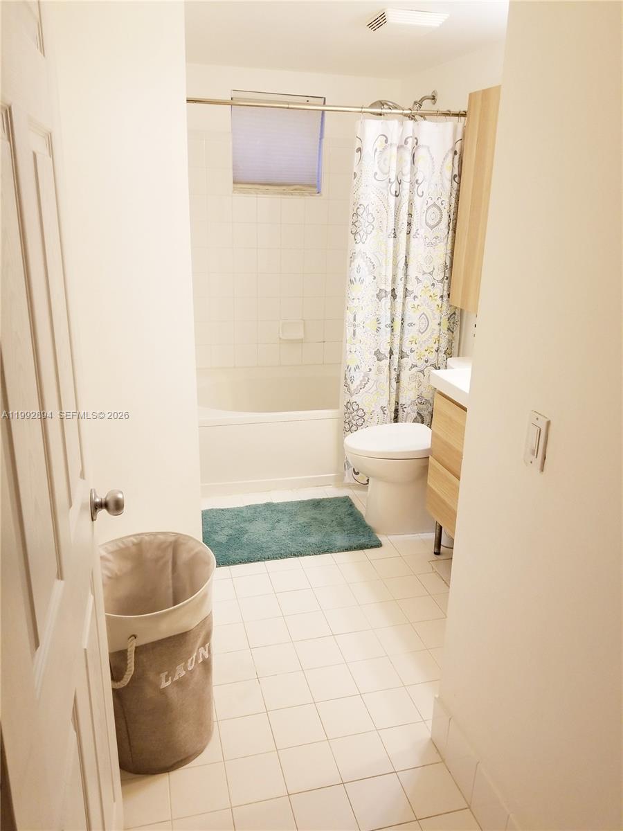 Photo of 17125 Bay Rd  #3403, Sunny Isles Beach, Florida, 33160 - 