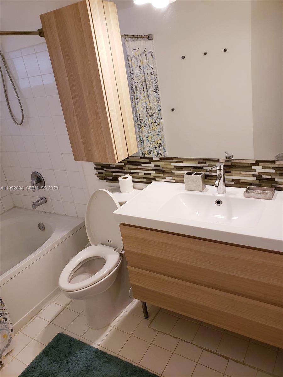 Photo of 17125 Bay Rd  #3403, Sunny Isles Beach, Florida, 33160 - 