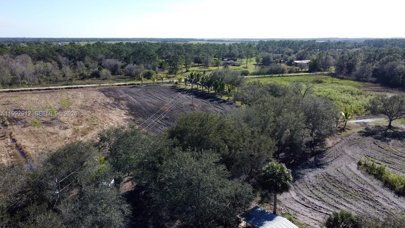   /   sq. ft. $ 2026-04-01 0 Photo