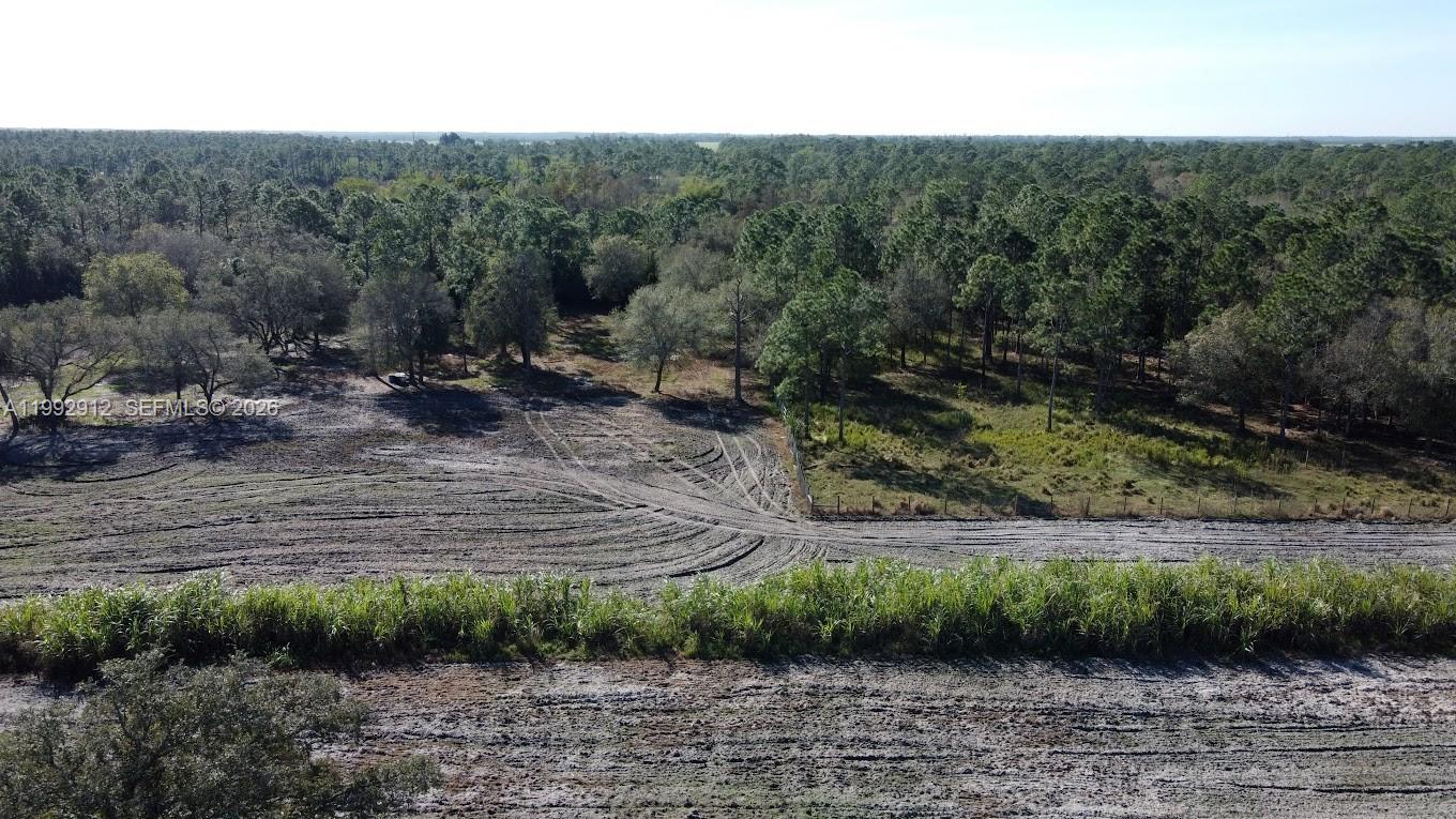   /   sq. ft. $ 2026-04-01 0 Photo